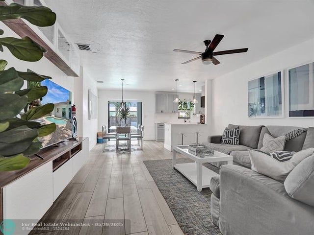 2 of 57 - 1561 Se 24th Ter, Pompano Beach, FL