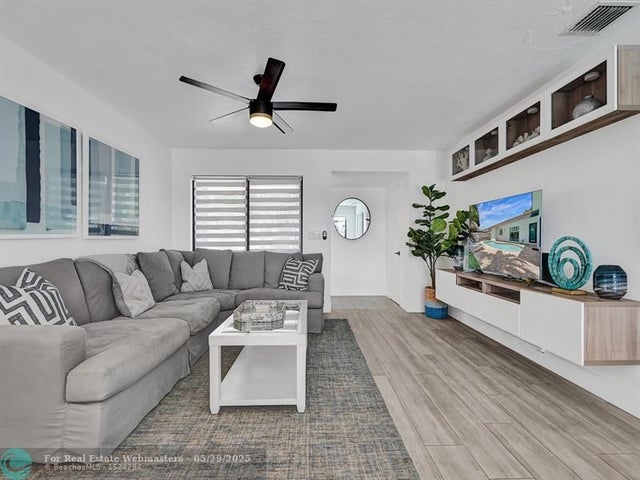 4 of 57 - 1561 Se 24th Ter, Pompano Beach, FL