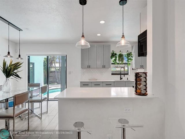 5 of 57 - 1561 Se 24th Ter, Pompano Beach, FL
