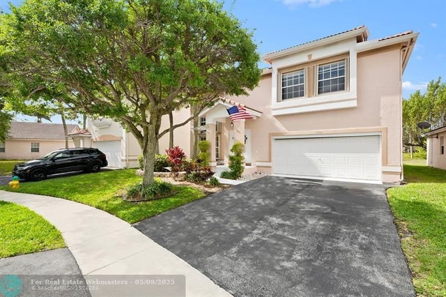 2 of 30 - 7520 Nw 28th St, Margate, FL