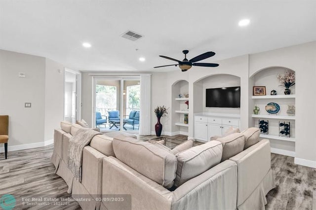 5 of 36 - 5025 Fairways Cir, B206, Vero Beach, FL