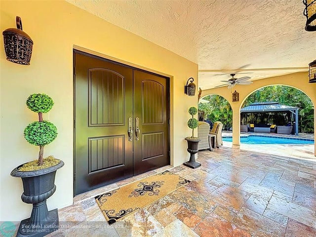 3 of 43 - 901 Se 6th St, Fort Lauderdale, FL