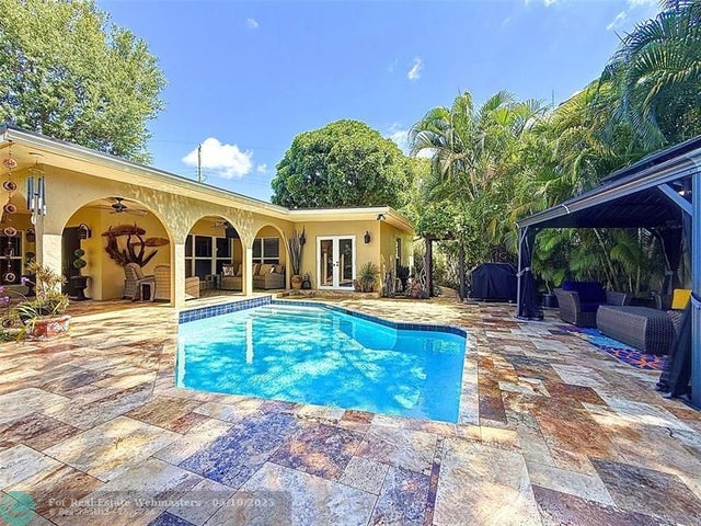 4 of 43 - 901 Se 6th St, Fort Lauderdale, FL