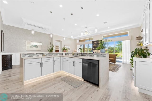 4 of 36 - 9908 Mantova Drive, Lake Worth, FL