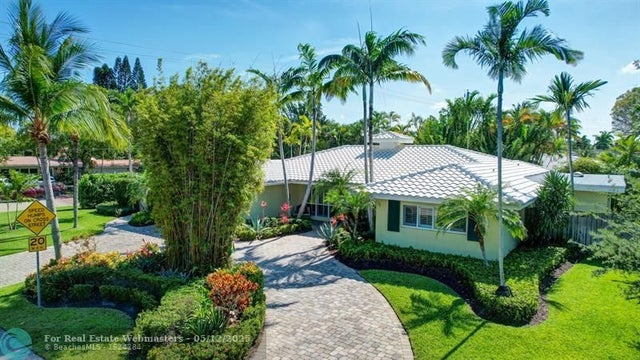 3 of 39 - 2601 Ne 27th Ter, Fort Lauderdale, FL