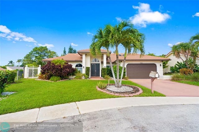 1 of 41 - 1141 Nw 101st Ave, Plantation, FL