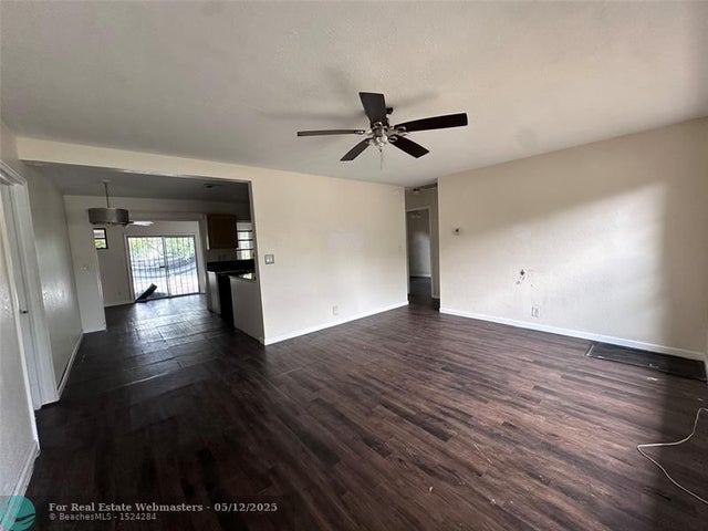 3 of 18 - 3071 Sw 2nd Ct, Fort Lauderdale, FL