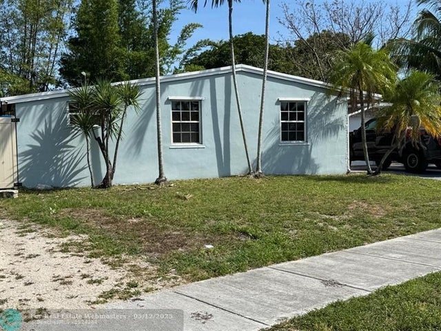 1 of 38 - 5850 Ne 7th Ave, Fort Lauderdale, FL