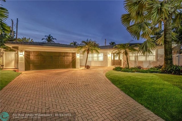 3 of 41 - 3351 Ne 17th Way, Oakland Park, FL