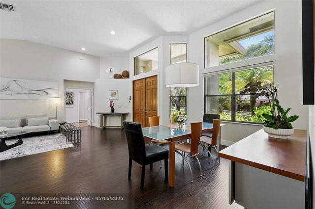 5 of 53 - 1119 Creekford Dr, Weston, FL
