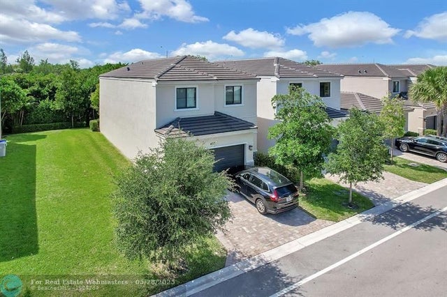 1 of 54 - 453 Nw 36th Ave, Pompano Beach, FL
