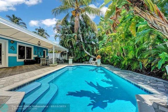 3 of 36 - 3488 Ne 19th Ave, Oakland Park, FL