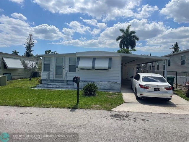 1 of 13 - 1711 Sw 84th Ave, Davie, FL