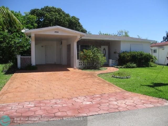 1 of 12 - 4595 Nw 43rd Ct, Lauderdale Lakes, FL