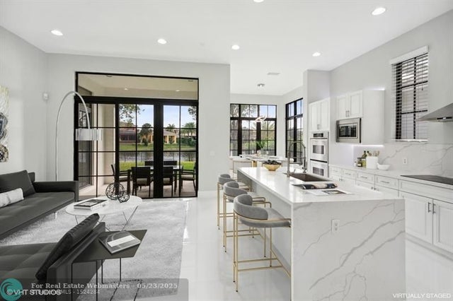 4 of 34 - 9648 Ginger Ct, Parkland, FL