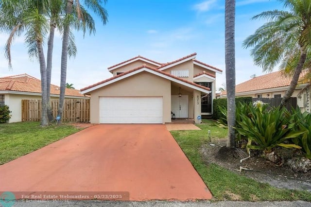 2 of 51 - 8313 Nw 188th Ter, Hialeah, FL