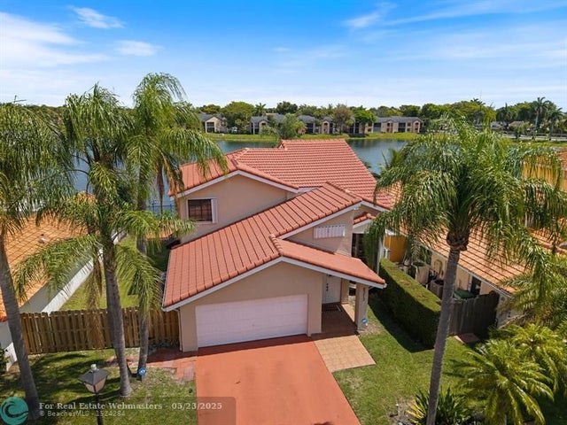 4 of 51 - 8313 Nw 188th Ter, Hialeah, FL