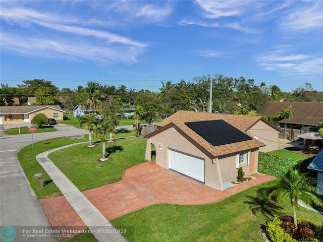 3 of 75 - 4950 Nw 85th Ter, Lauderhill, FL