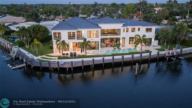 2 of 54 - 1200 Se 12th Ter, Deerfield Beach, FL