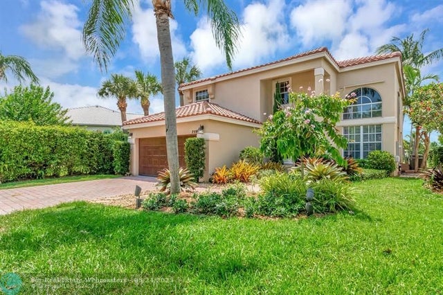 2 of 97 - 7599 Rockport Cir, Lake Worth, FL