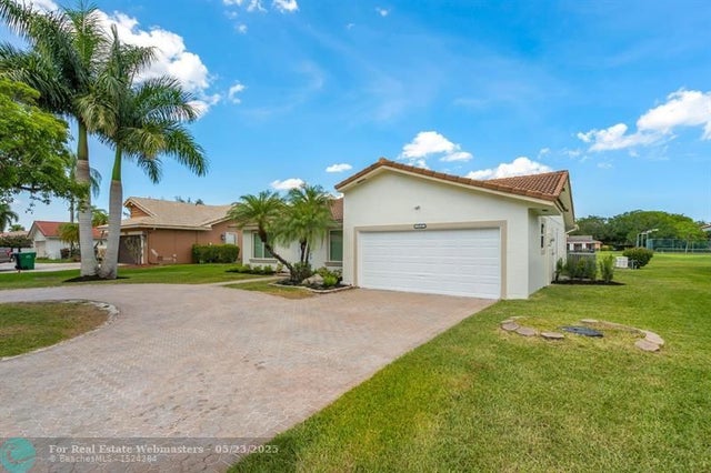 3 of 31 - 1911 Nw 107th Dr, Coral Springs, FL