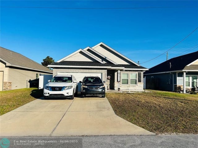 1 of 8 - 3006 Brookins Rd, Panama City, FL