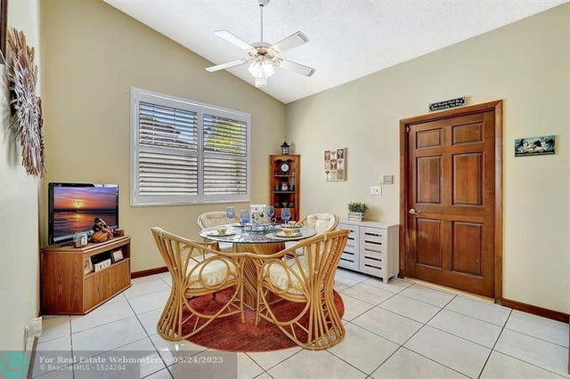 5 of 52 - 419 Se 6th St, Dania, FL