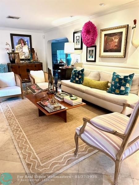 2 of 18 - 1136 Placetas Ave, Coral Gables, FL