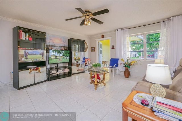 5 of 57 - 4510 Nw 45th Ct, Tamarac, FL