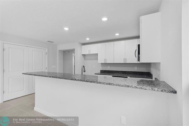 3 of 13 - 424 Douglas Ct, Fort Pierce, FL