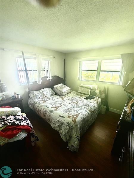 5 of 8 - 2910 E Golf Blvd, Pompano Beach, FL