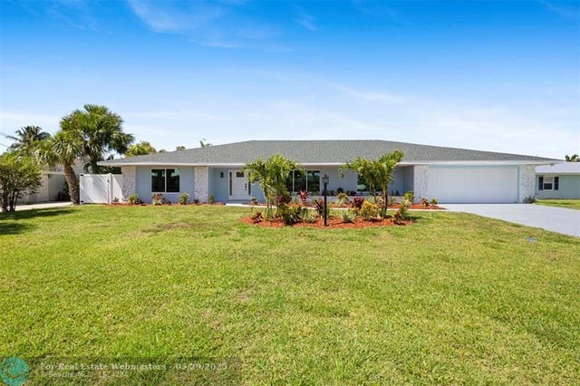 2 of 69 - 1709 Rio Vista Dr, Fort Pierce, FL