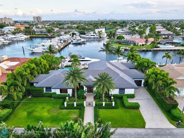 1 of 85 - 2840 Ne 44th St, Lighthouse Point, FL