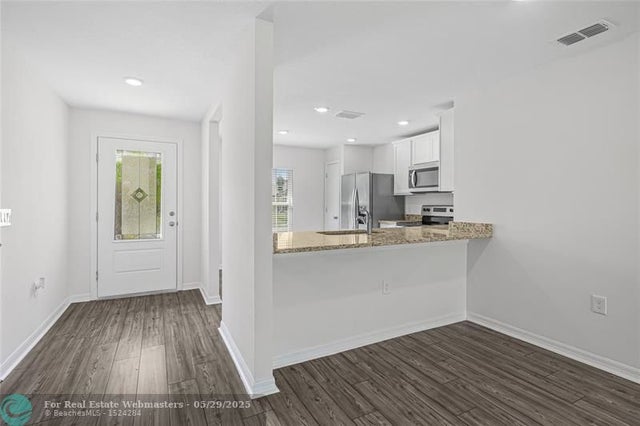 4 of 17 - 7724 104th Ave, Vero Beach, FL