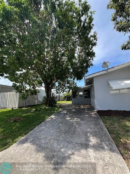 2 of 14 - 4801 Nw 27th Ter, Fort Lauderdale, FL