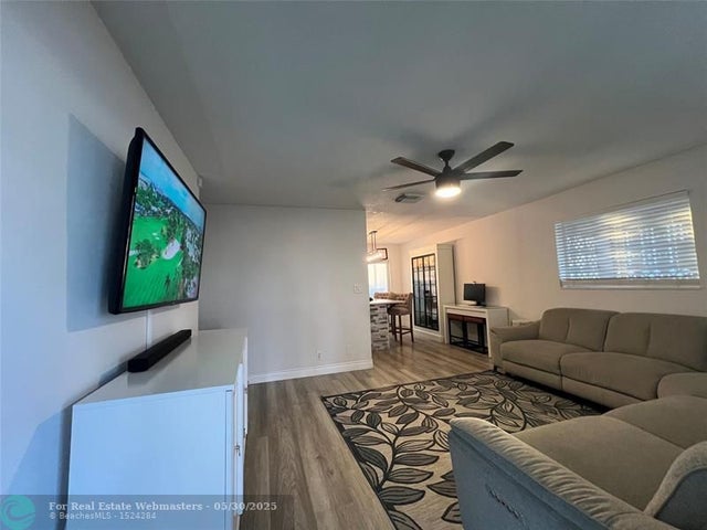 4 of 14 - 4801 Nw 27th Ter, Fort Lauderdale, FL