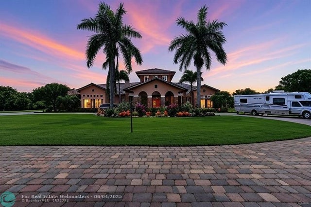 1 of 67 - 31725 Sw 213th Ave, Homestead, FL