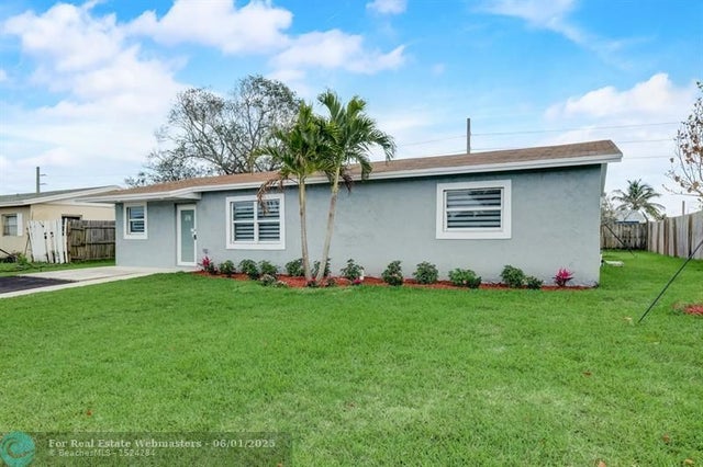 4 of 35 - 520 Sw 13th Pl, Deerfield Beach, FL