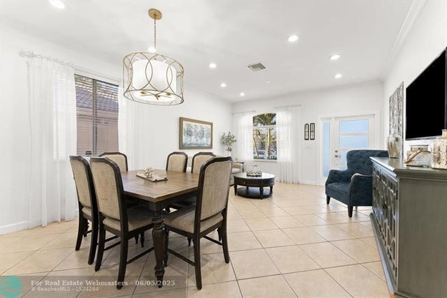 5 of 54 - 3710 Woodfield Ct, Coconut Creek, FL