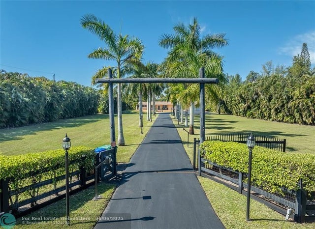 1 of 44 - 5161 Thoroughbred Ln, Southwest Ranches, FL