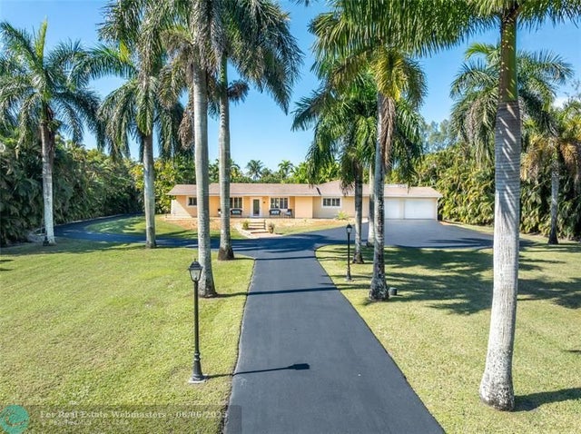 3 of 44 - 5161 Thoroughbred Ln, Southwest Ranches, FL