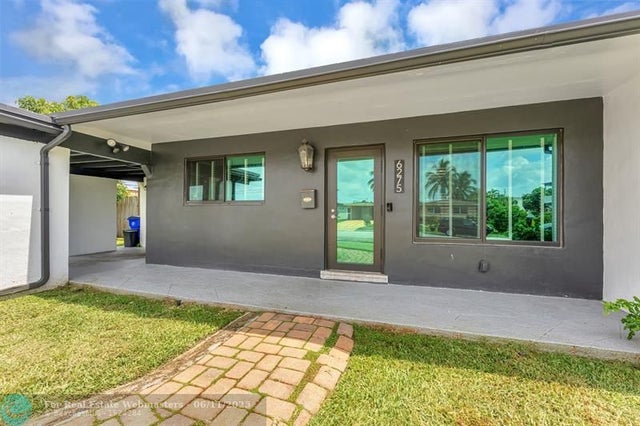 5 of 43 - 6275 Lakeshore Dr, Margate, FL