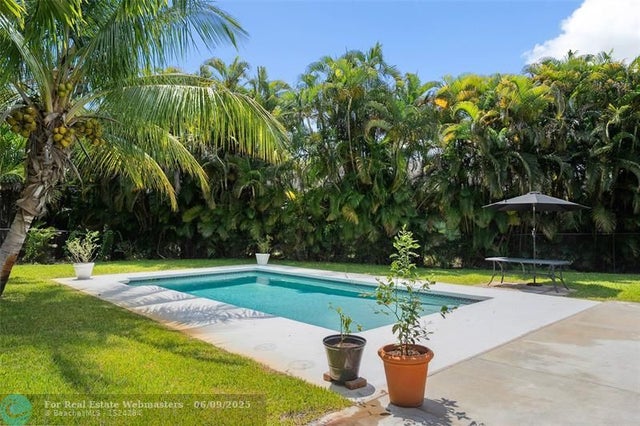 3 of 22 - 6361 Se Phillips Bend Avenue, Stuart, FL