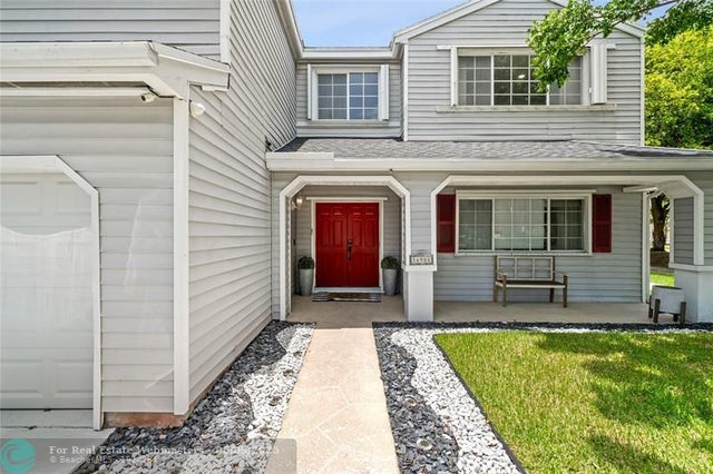 4 of 45 - 14908 Sw 143rd Pl, Miami, FL