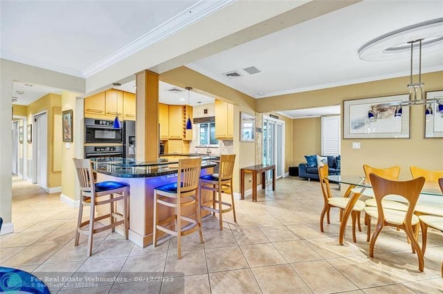 5 of 48 - 3497 Ne 19th Ave, Oakland Park, FL
