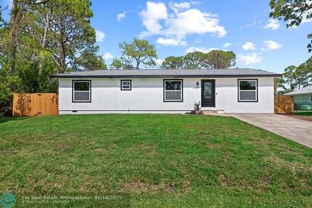 2 of 36 - 443 Santo Domingo Ave Sw, Palm Bay, FL
