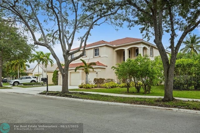 4 of 28 - 4113 Staghorn Ln, Weston, FL