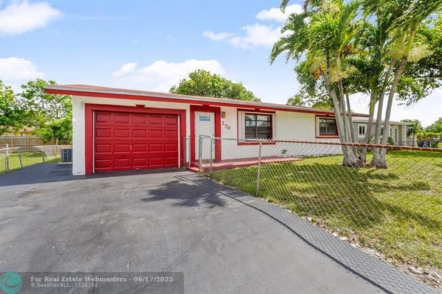 1 of 19 - 2721 Nw 22nd St, Fort Lauderdale, FL