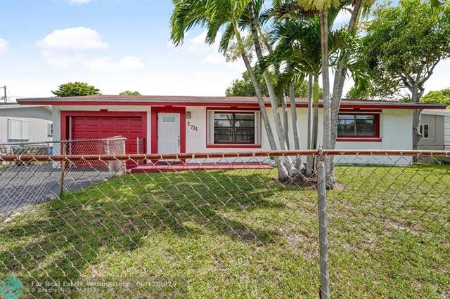 2 of 19 - 2721 Nw 22nd St, Fort Lauderdale, FL