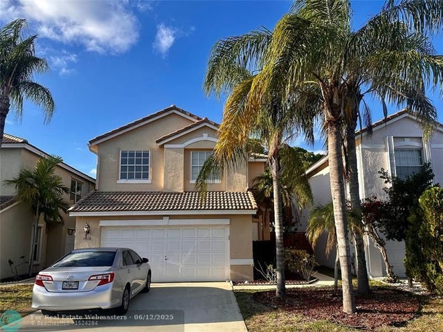 1 of 34 - 6831 Torch Key St, Lake Worth, FL